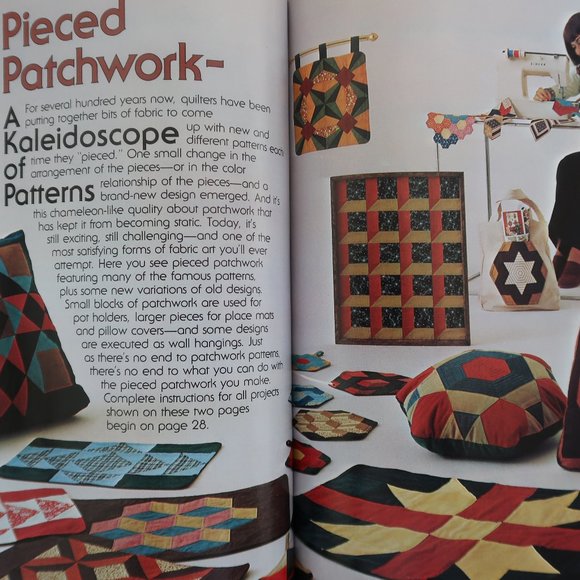 Lot of 2 Patchwork and Quilting Hardback Books - Picture 8 of 8